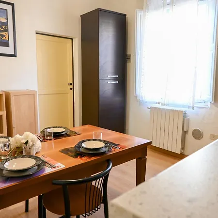 2- San Francesco Flat * פיזה